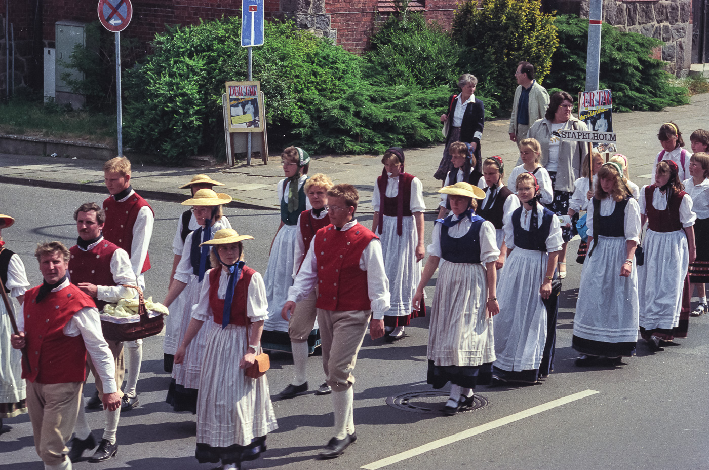 Juni 1989  |  Trachtenfest