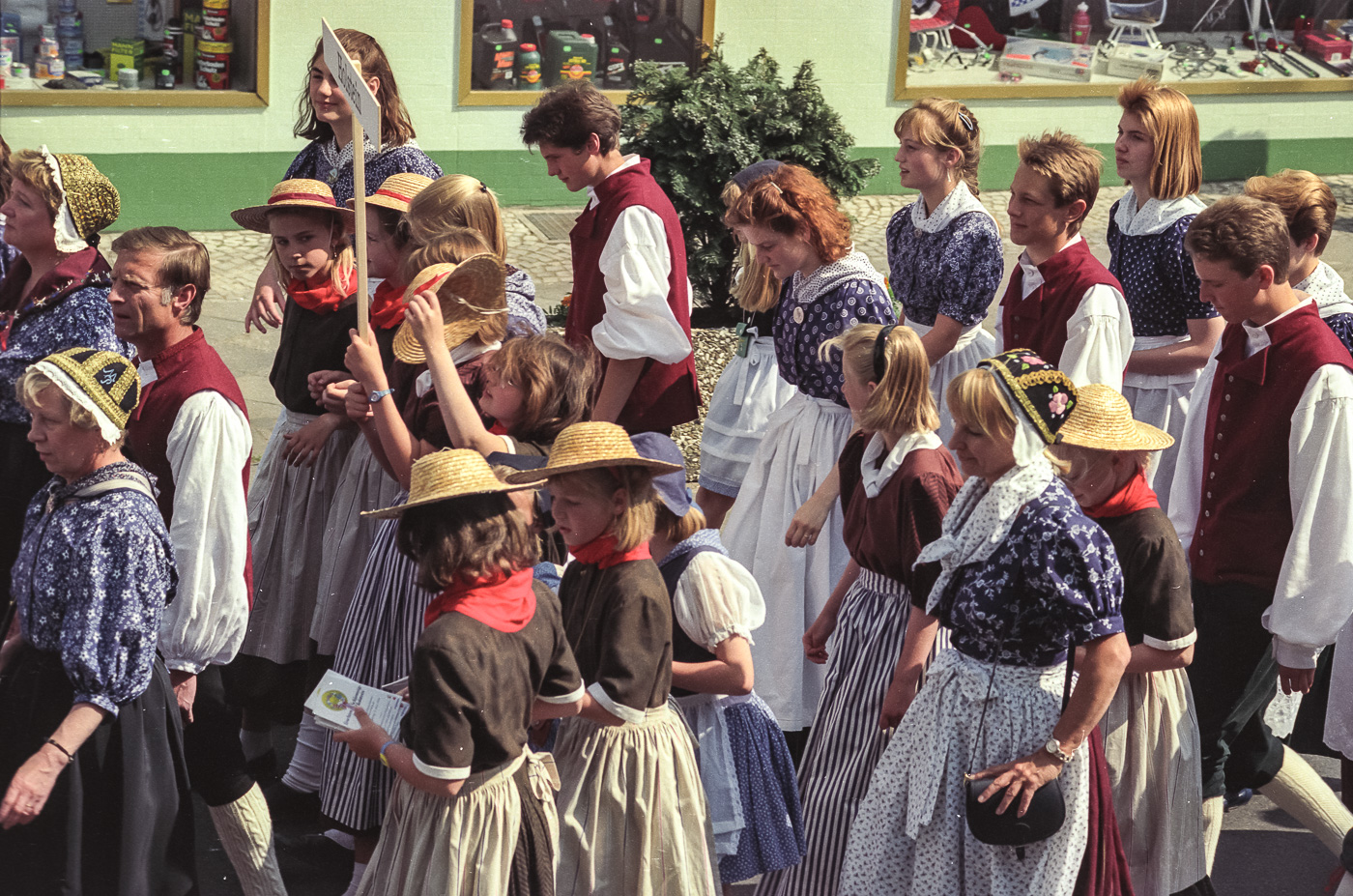 Juni 1989  |  Trachtenfest