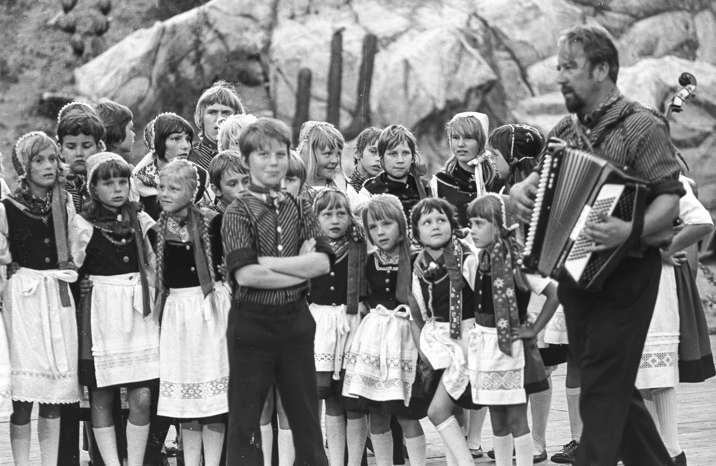 1973  |  Volkstanz der Nationen