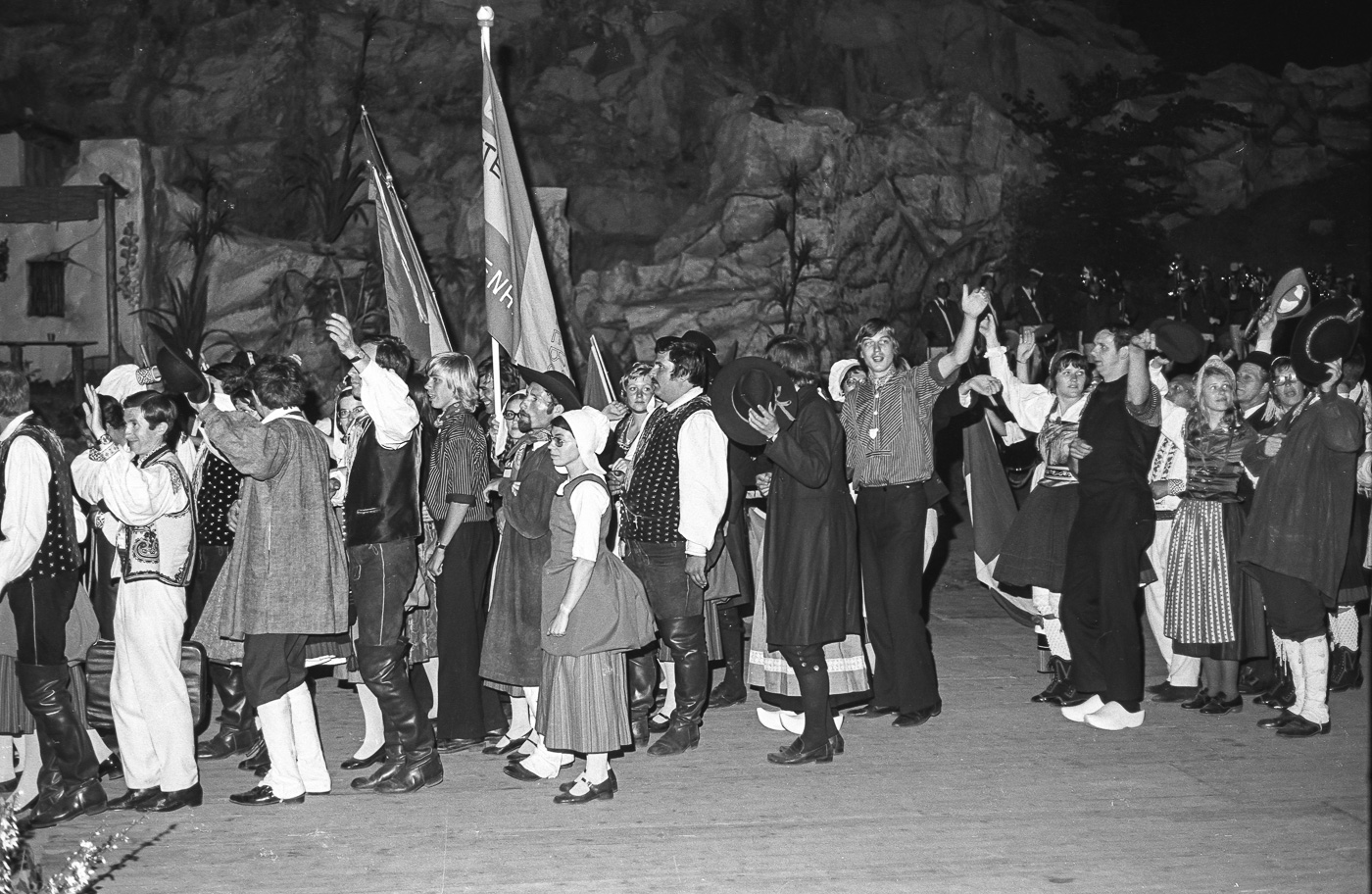 1973  |  Volkstanz der Nationen