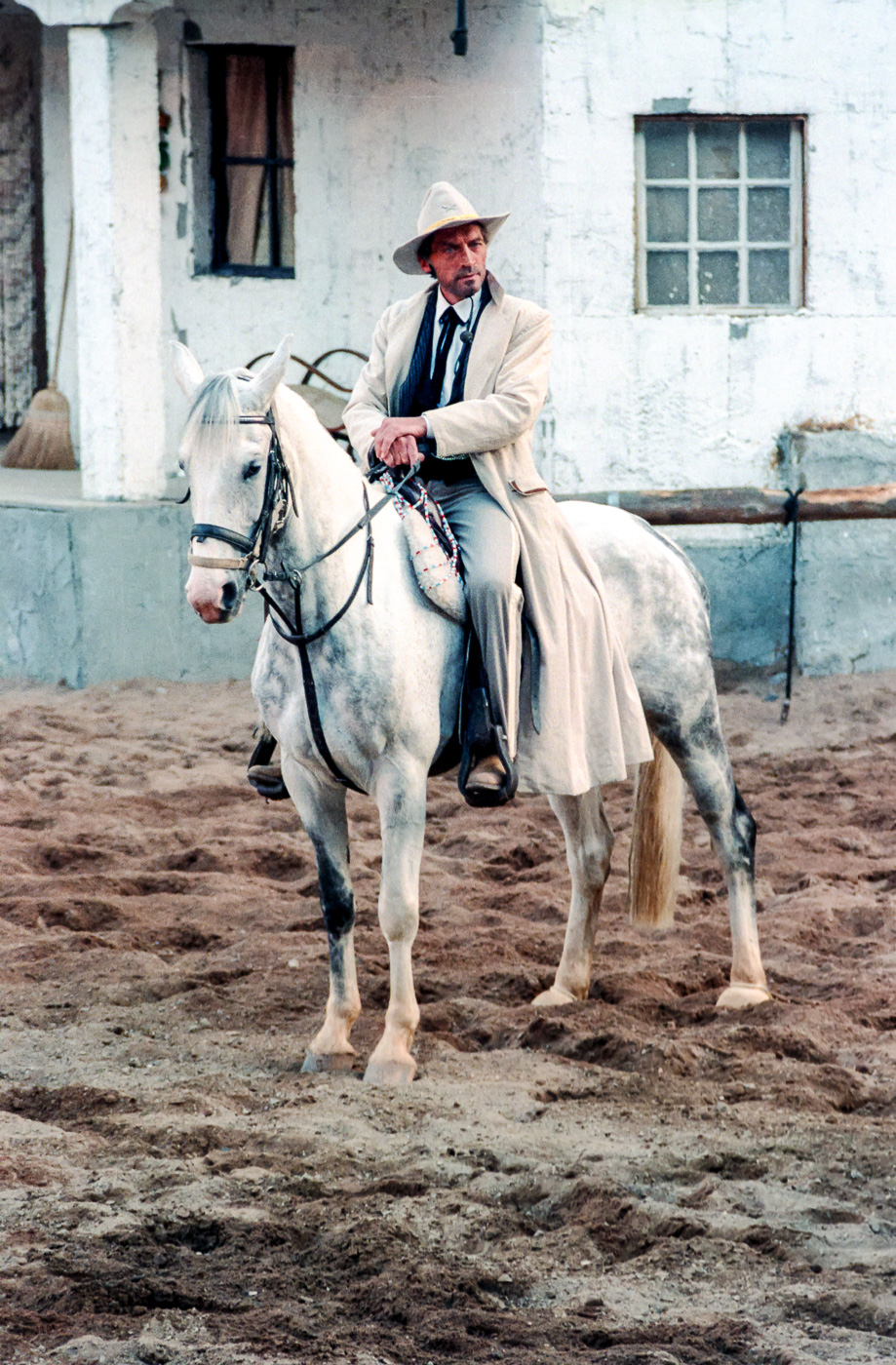 Manfred Reddemann als Der General
