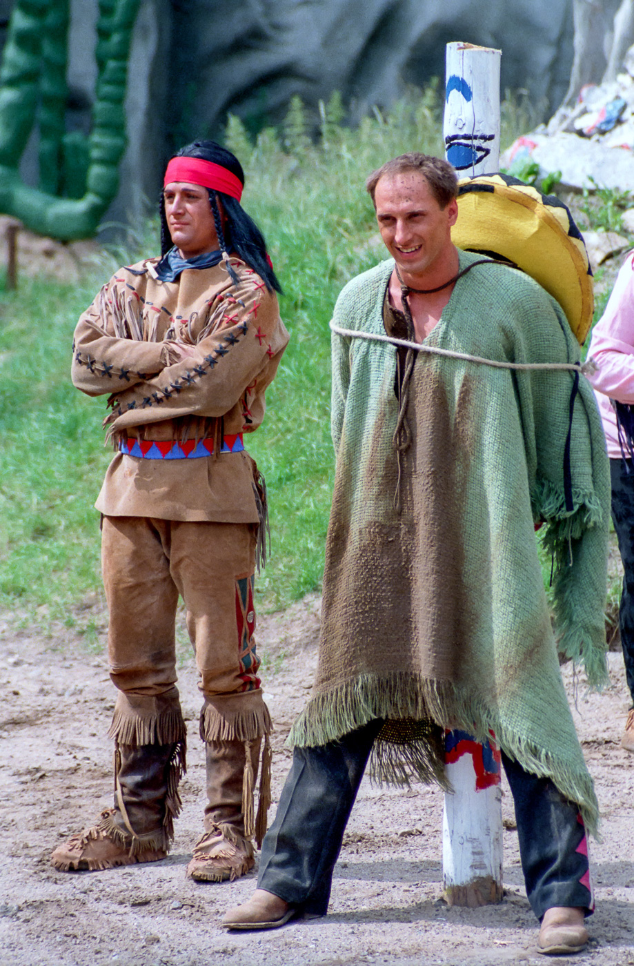 Istvan Sinko als Peon