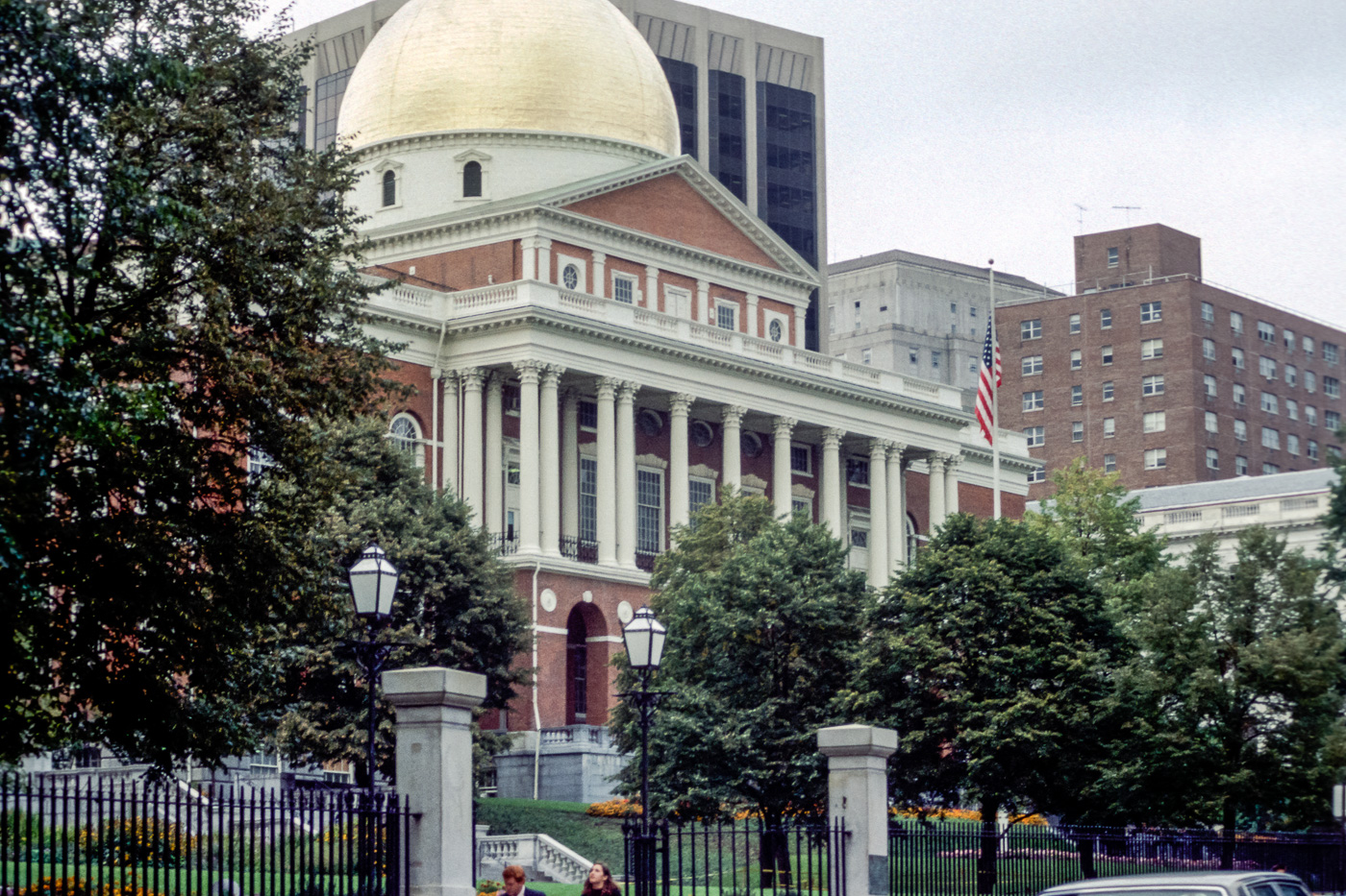 beherbergt das Parlament und den Regierungssitz des Bundesstates Massachusetts.