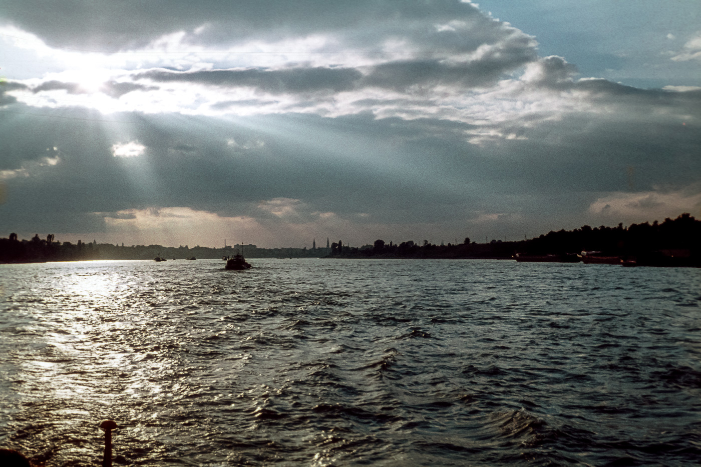 Abendstimmung an der Elbe