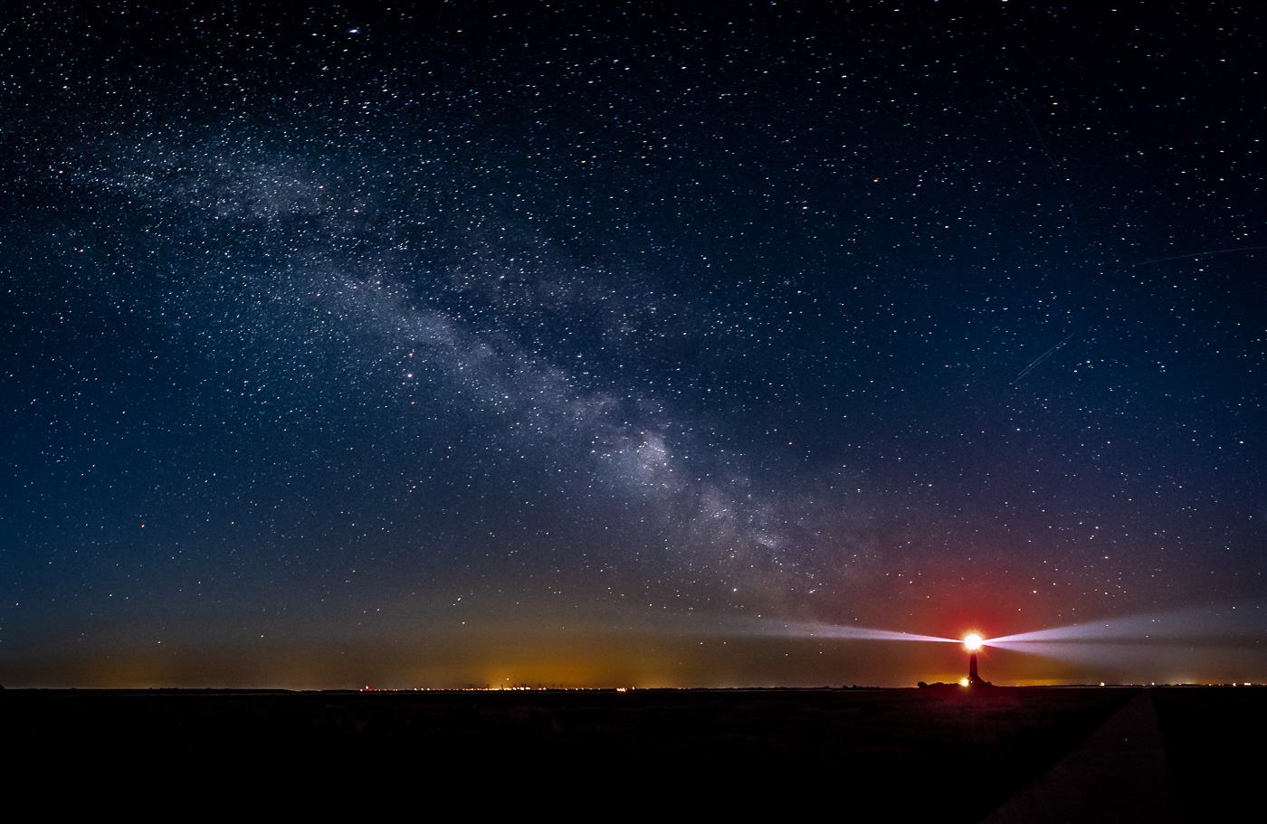 Westerhever Leuchtturm mit der Milchstraße - eine Panoramaaufnahme