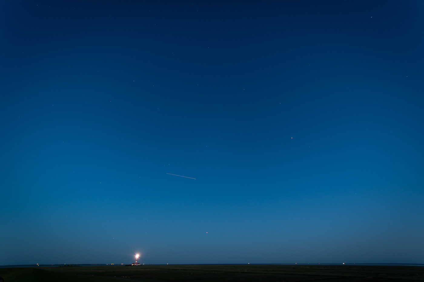 ISS - Überflug in der Morgendämmerung